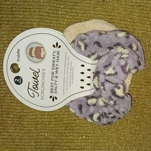 Fraîche 2 pack of towel scrunchies